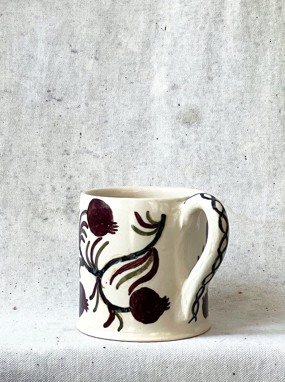 POMEGRANATE MUG