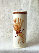Load image into Gallery viewer, WHEAT VASE NO. 1
