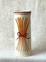 Load image into Gallery viewer, WHEAT VASE NO. 1
