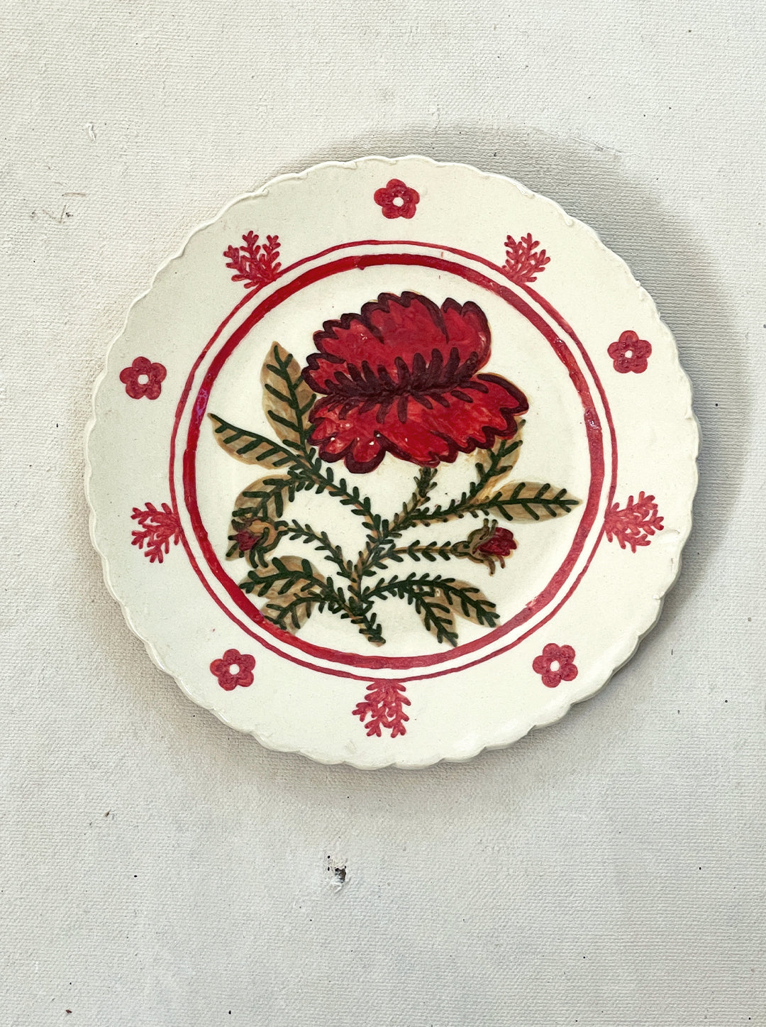RED ROSE PARTY PLATE NO. 3