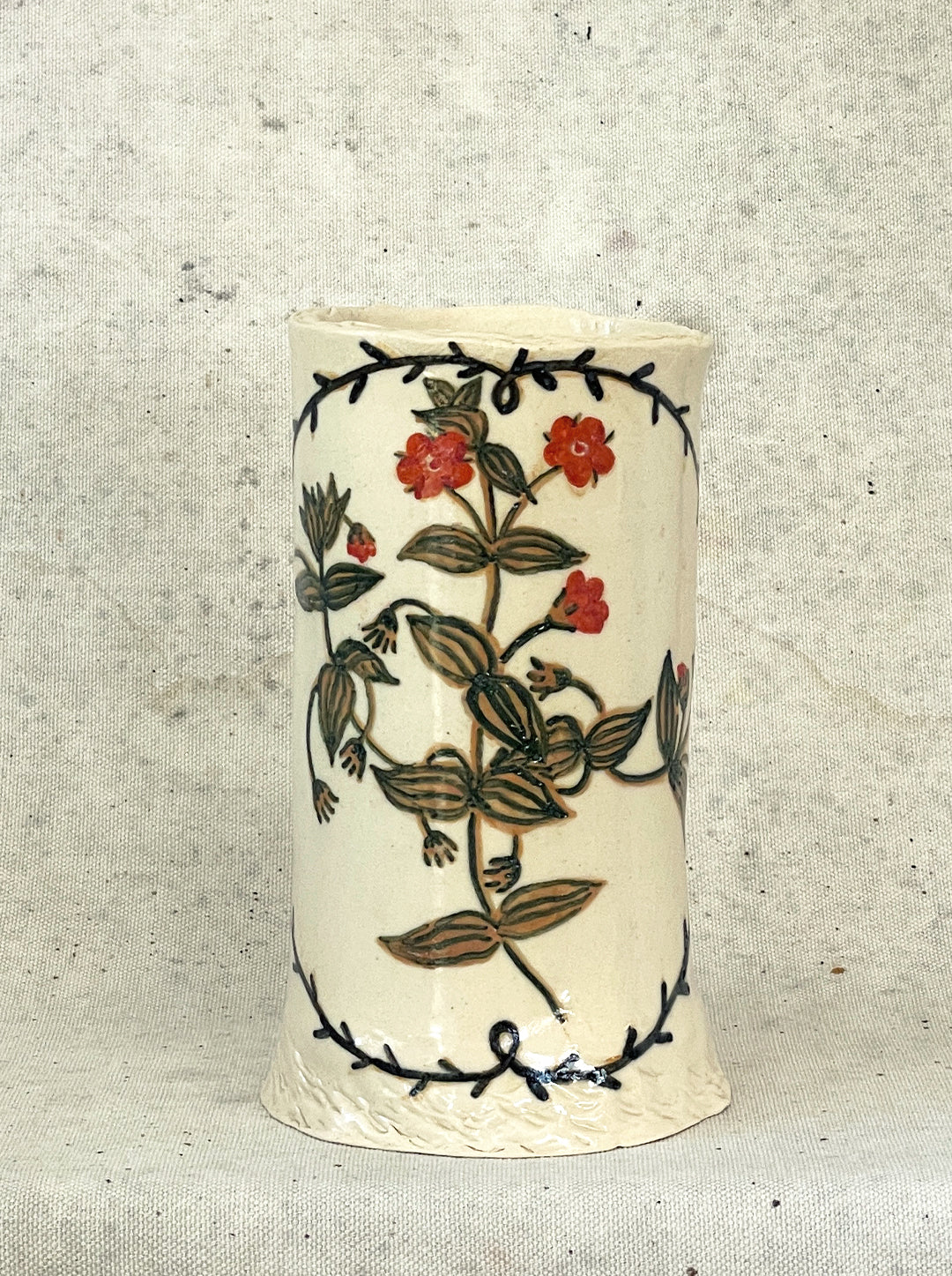 SCARLET PIMPERNEL VASE NO. 1