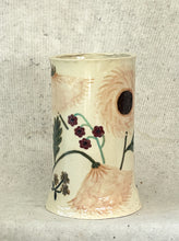 Load image into Gallery viewer, PINK FLORAL VASE NO. 1

