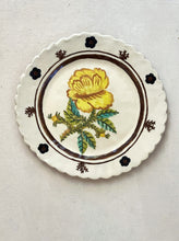 Load image into Gallery viewer, YELLOW ROSE PARTY PLATE
