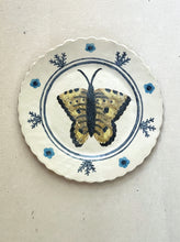 Load image into Gallery viewer, BUTTERFLY PARTY PLATE
